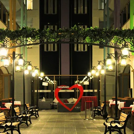 Senza The & Hotel